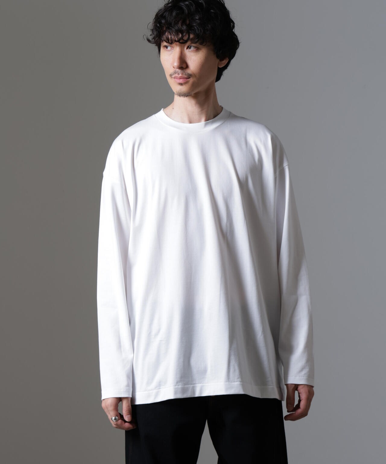 ATON/ SUVIN60/2 OVERSIZED L/S TEE 6704223049