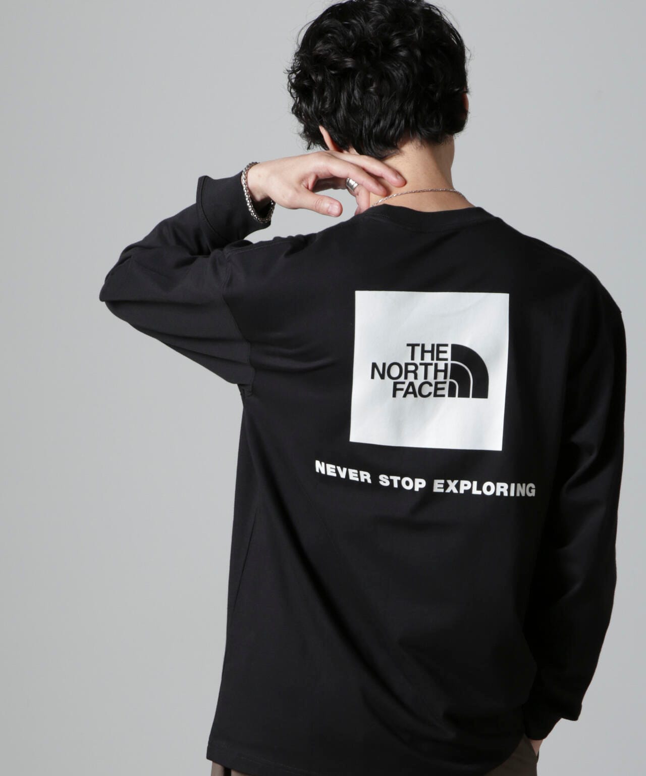 【THE NORTH FACE】セット Tシャツ & ショートパンツ R6726 THE NORTH FACE Tシャツとショートパンツセット 男の子海川