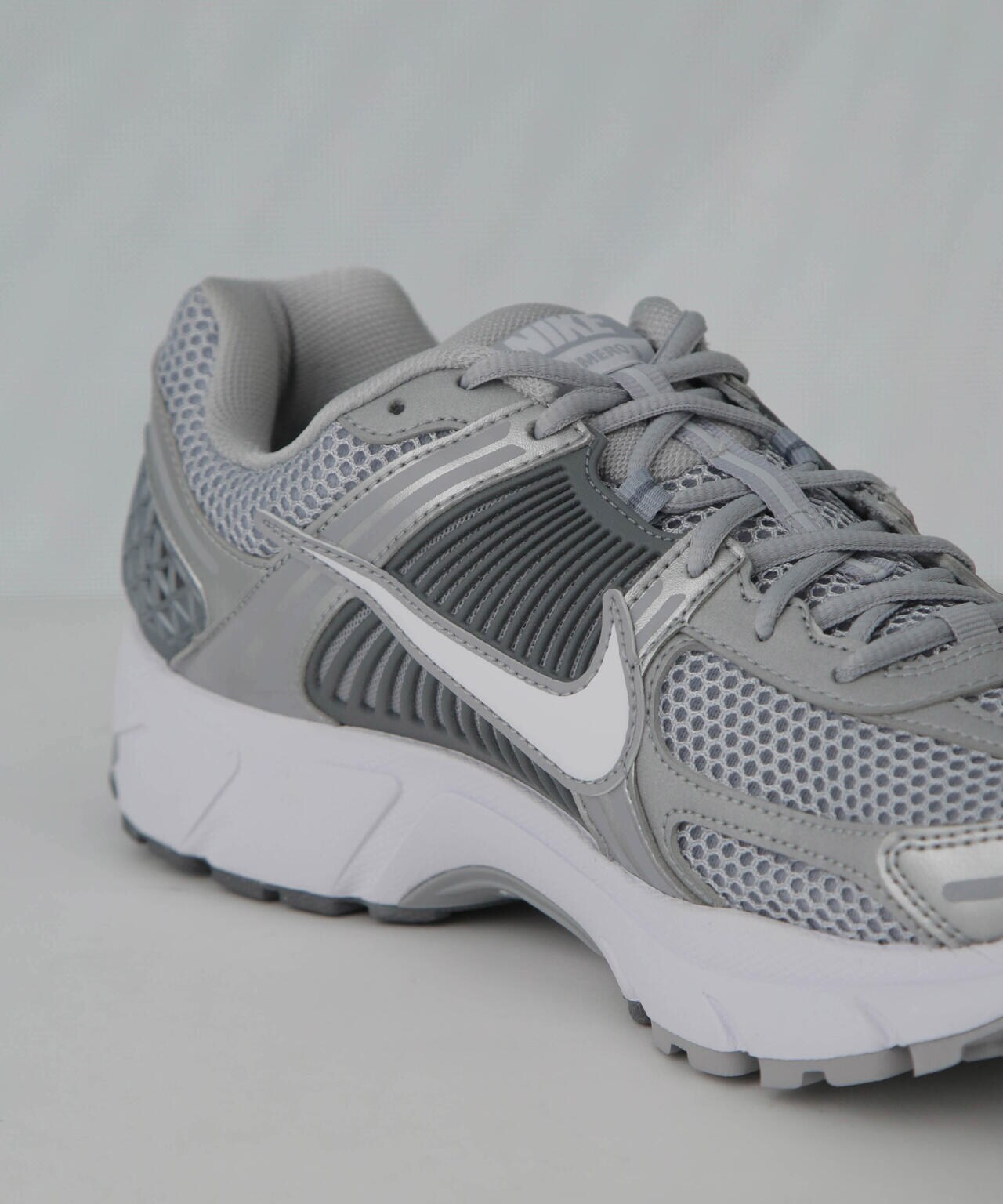 NIKE / ナイキ ズーム ボメロ 5 MS