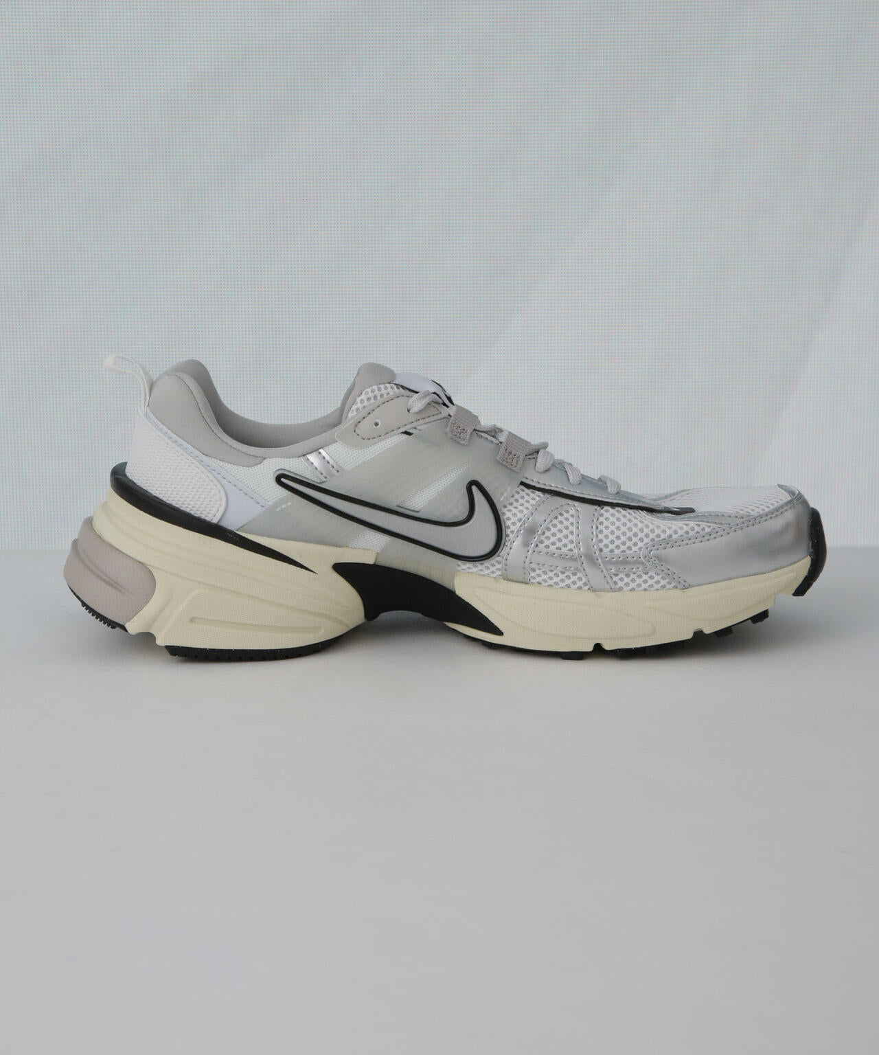 NIKE/ナイキ V2K ラン 6704234148