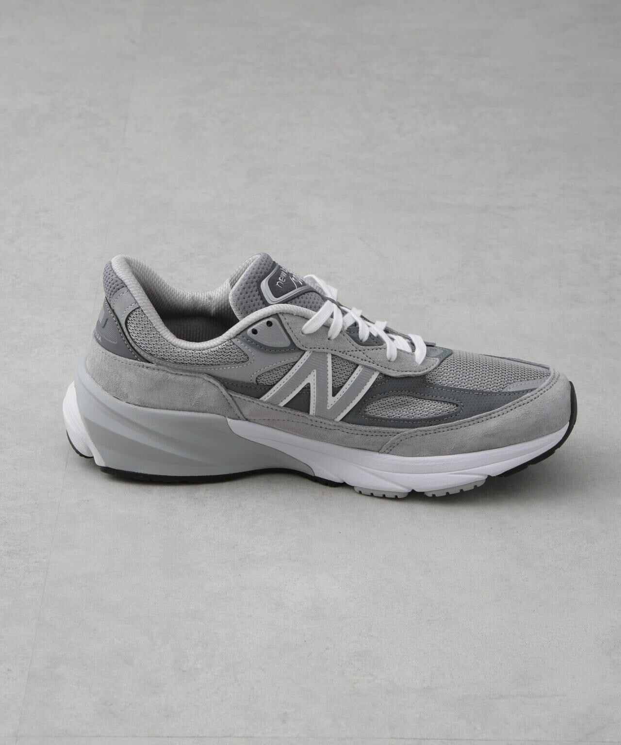 new balance / M990v6