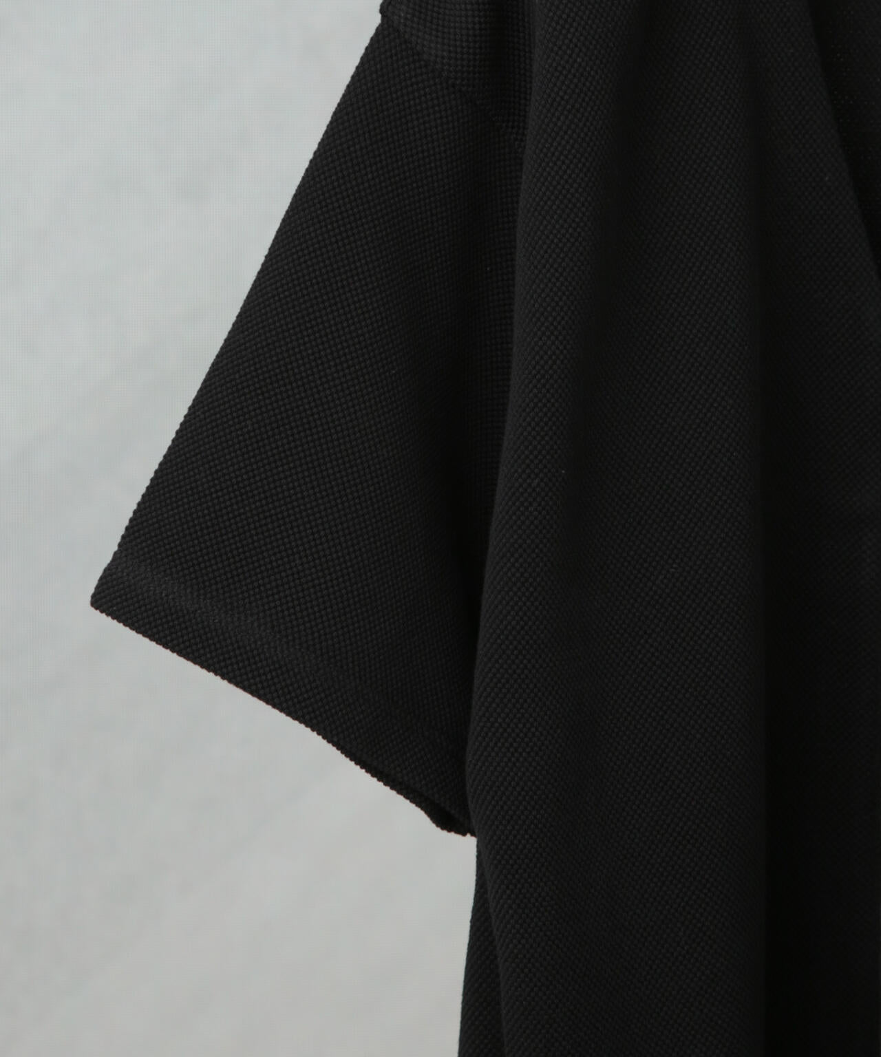 crepuscule / 別注 S/S V NECK ZIP CARDIGAN