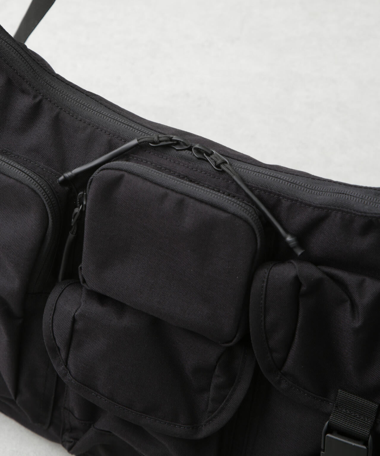 BAICYCLON by Bagjack / MULTI POCKETS SHOULDER BAG L