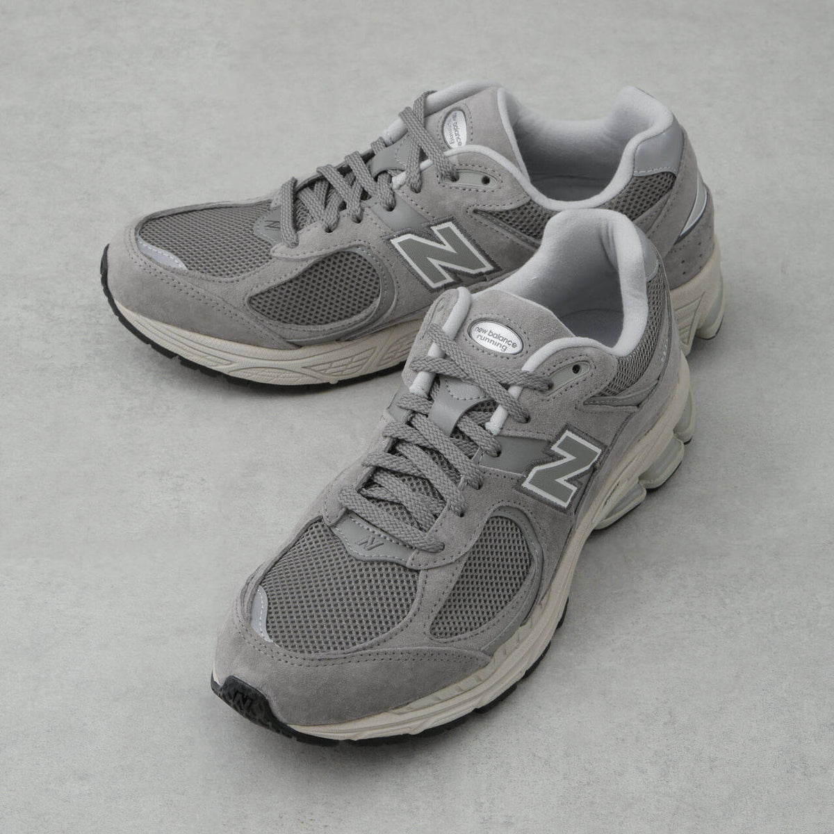 new balance / ML2002R
