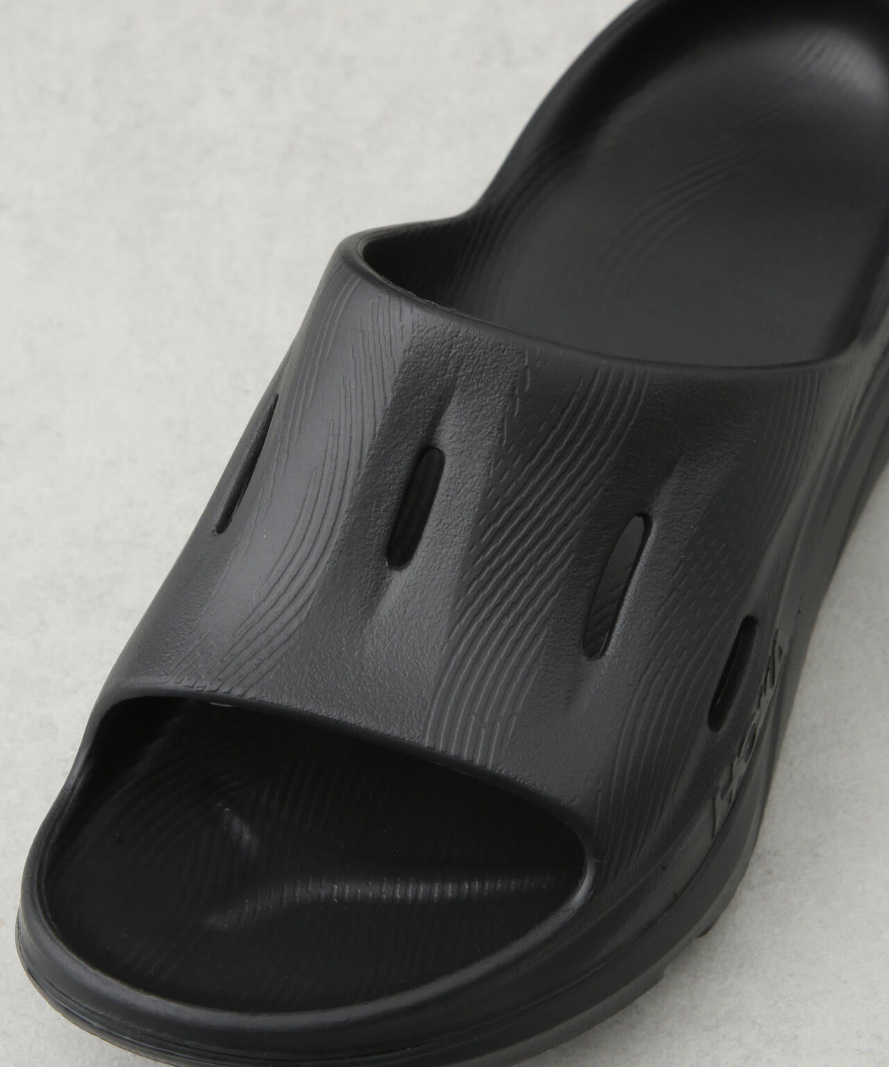 HOKA / U ORA RECOVERY SLIDE 3