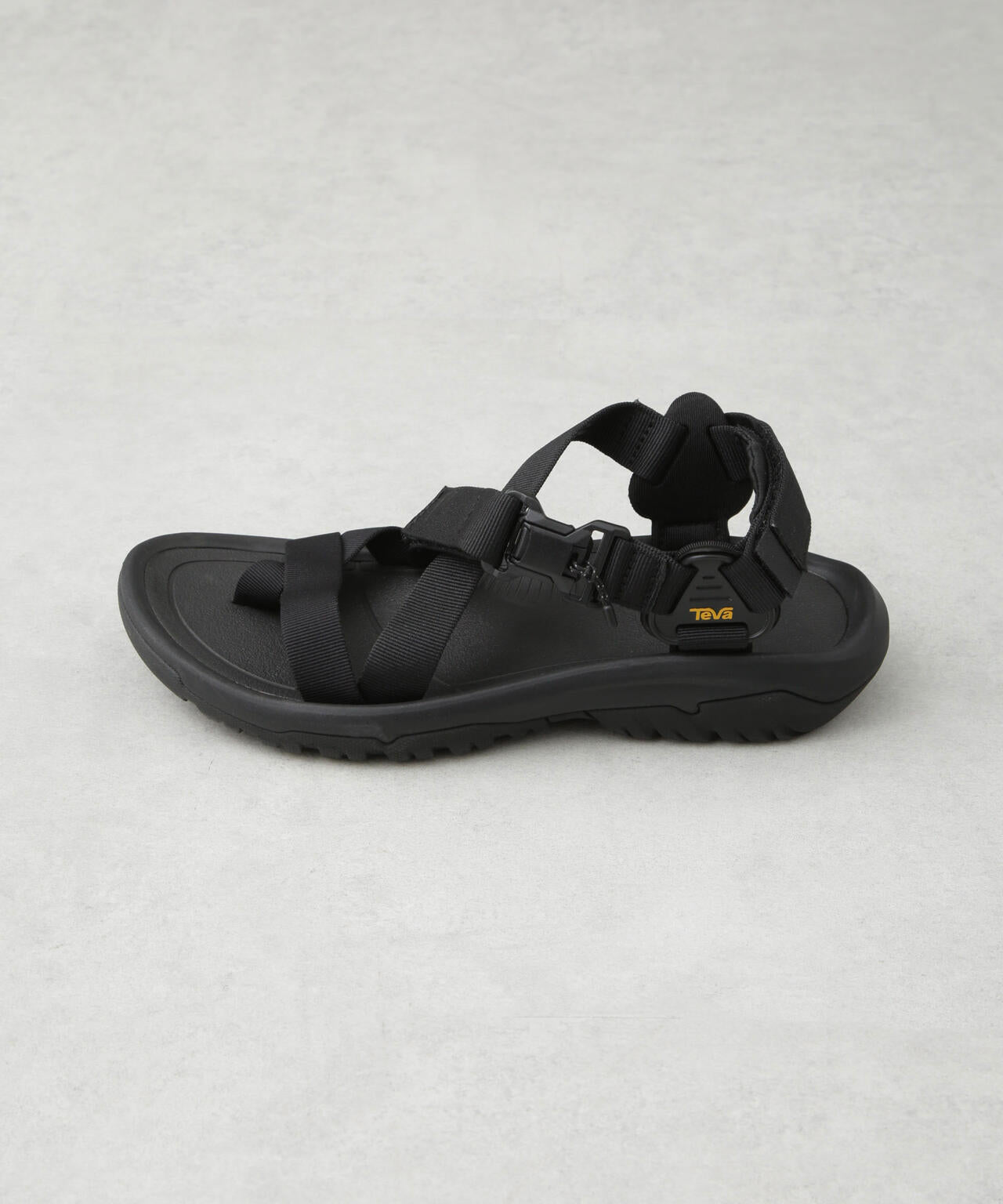 ★送料無料★テバ HURRICANE TERRA DACTYL STVM2519430-BLK Hurricane Terra Dactyl Hiking Sandal