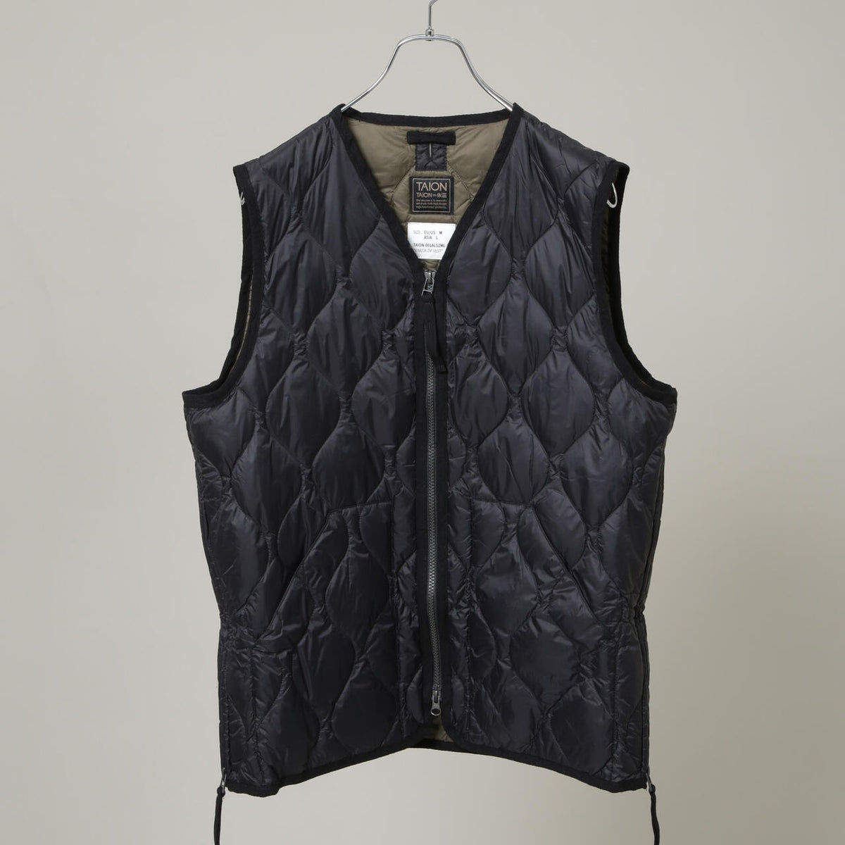 TAION / MILITARY V NECK W-ZIP DOWN VT
