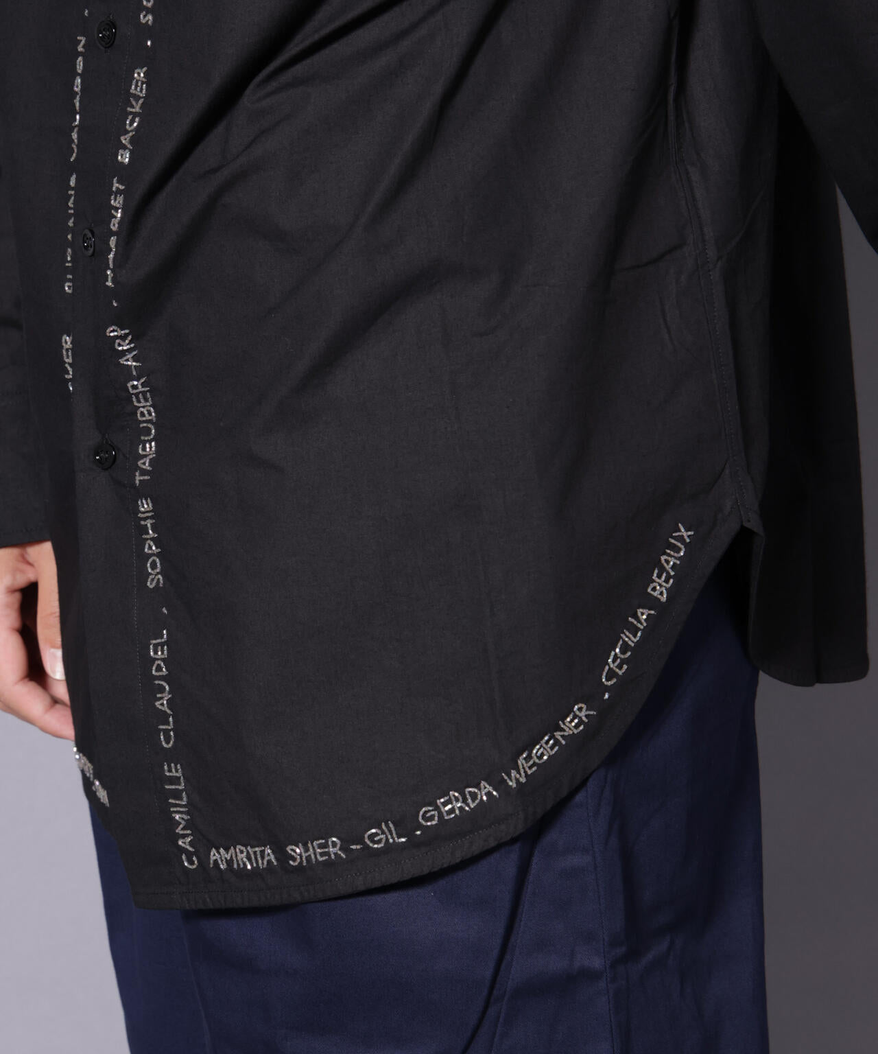 mii/CONTRASTED HAND EMBROIDERED SH 6705220050