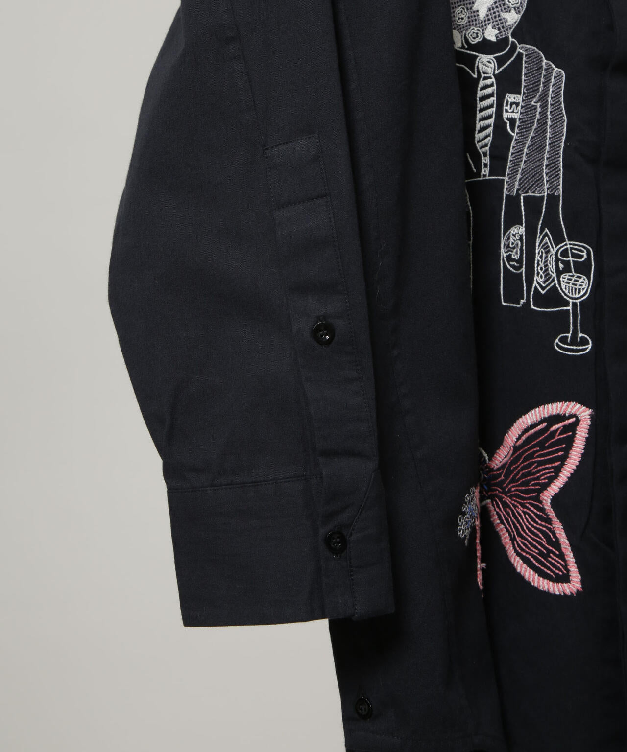 mii / PACED HAND EMBROIDERED SHIRT