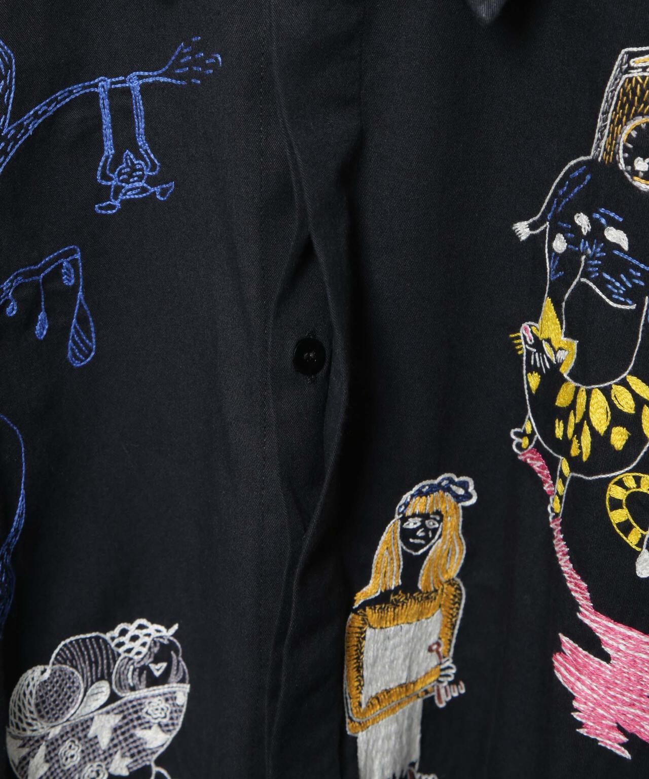 mii / PACED HAND EMBROIDERED SHIRT