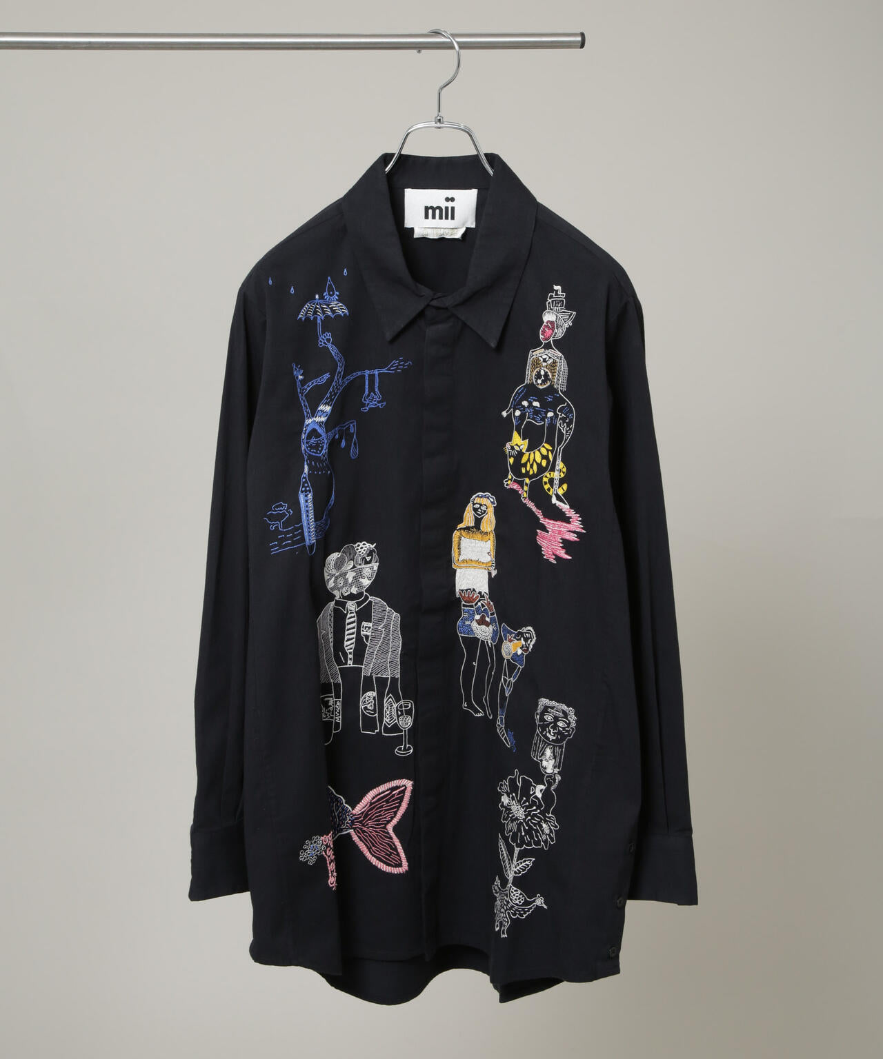 mii/PACED HAND EMBROIDERED SHIRT