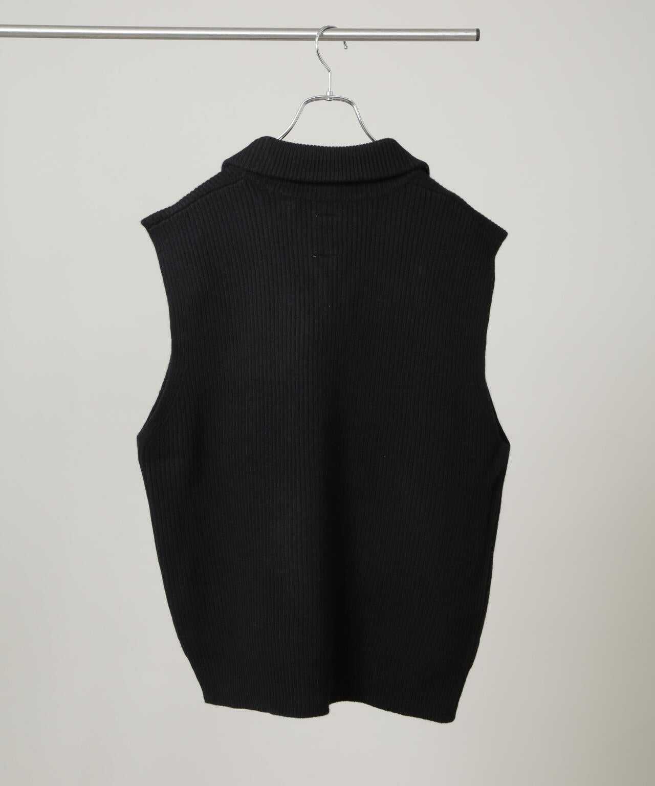 benine 9/メリノウール ドライバーズニットベスト 6705222037