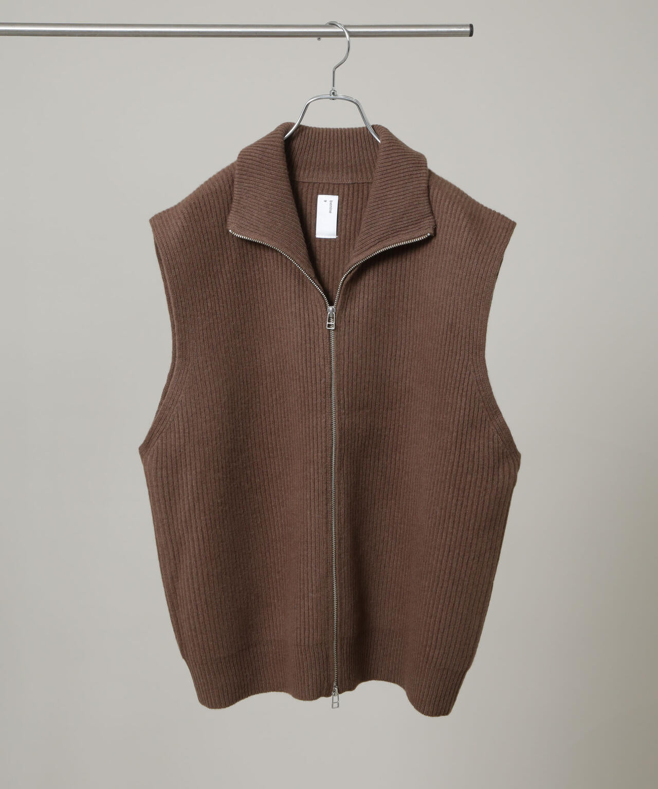 benine 9/メリノウール ドライバーズニットベスト 6705222037