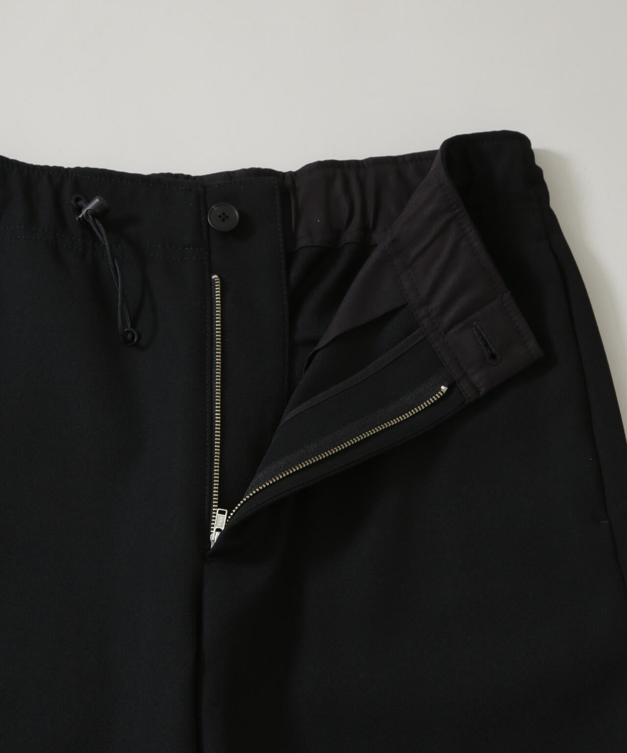 ATON/BACK SATIN UTILITY PANTS 6705227131