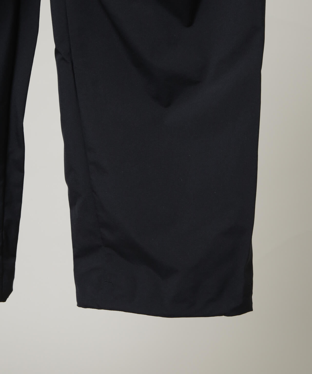 DESCENTE / HARD SHELL VENTILATION PANTS