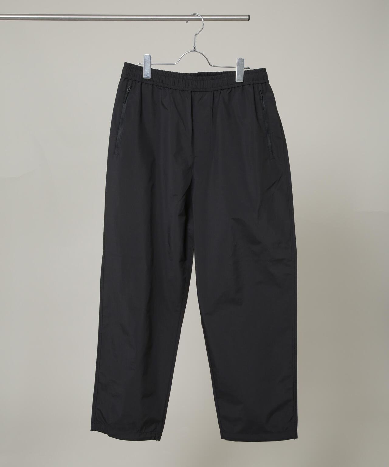 es.1 / Nylon Pants