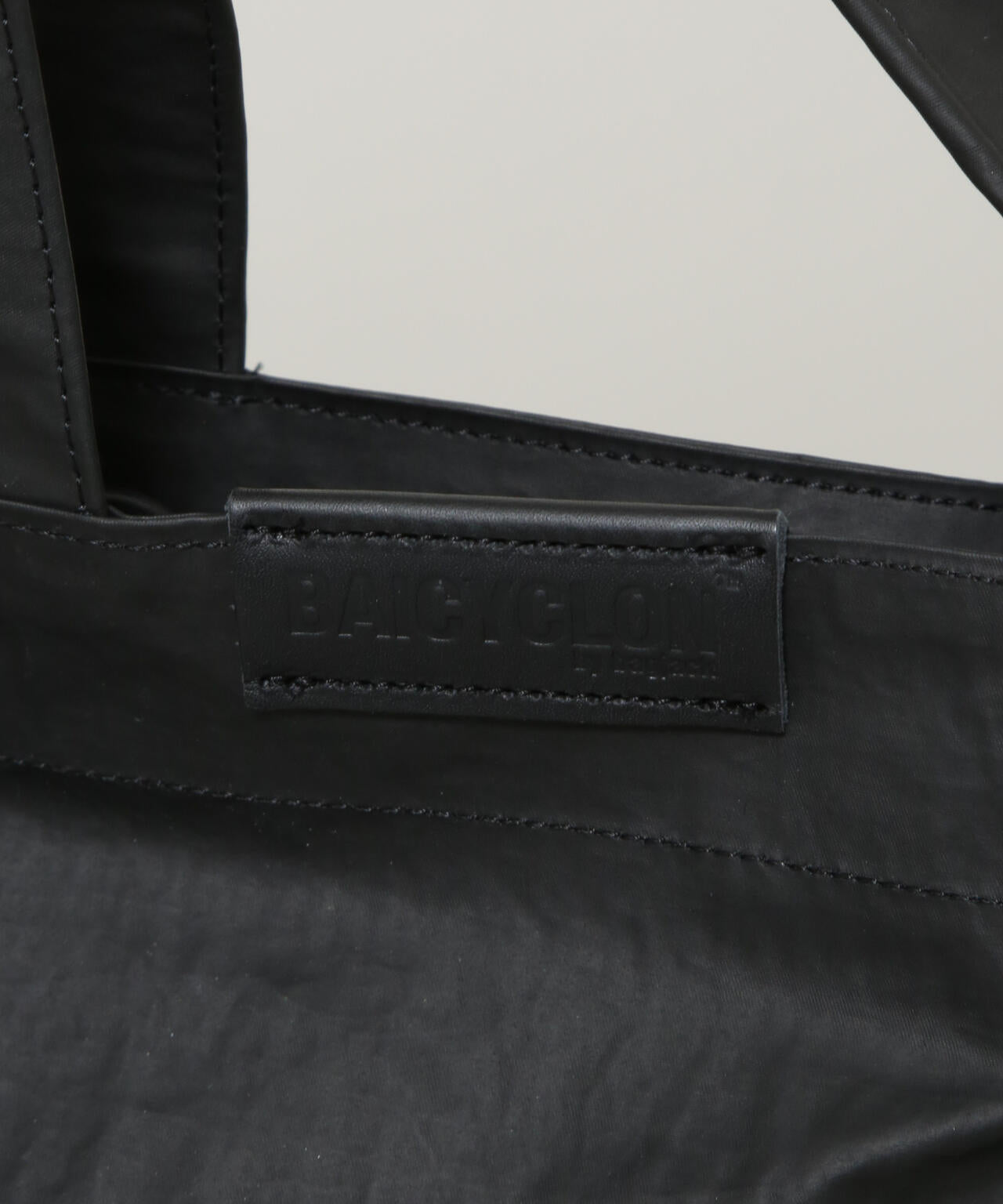 BAICYCLON by bagjack/MULTI POCKETS 2WAY TOTE MEDIUM 6705232132