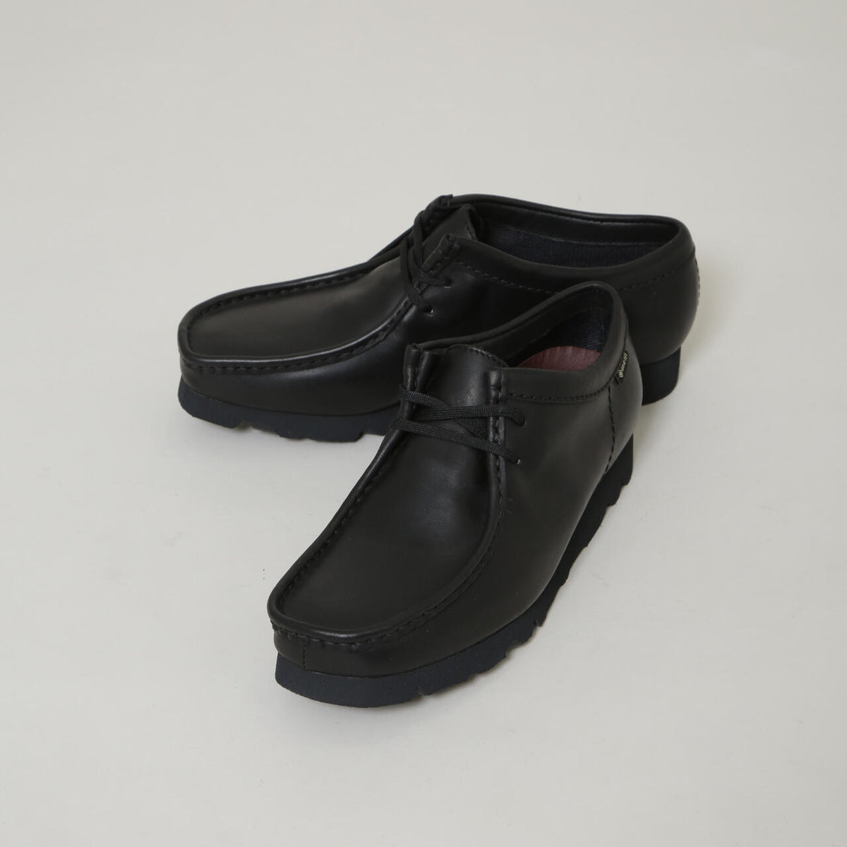 clarks / WallabeeGTX