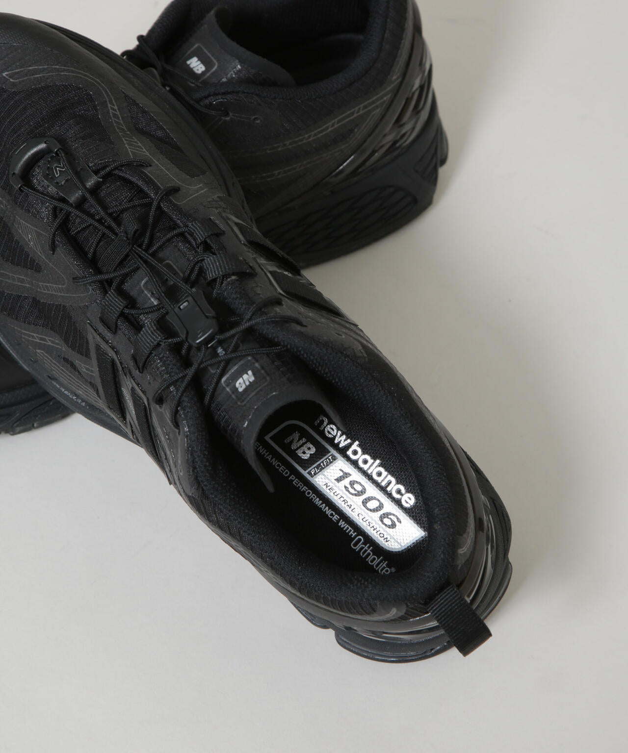 new balance / 1906R