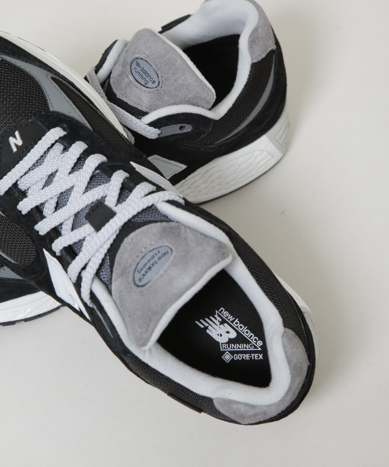 ニューバランス　2002R GTX new balance / 2002R GTX