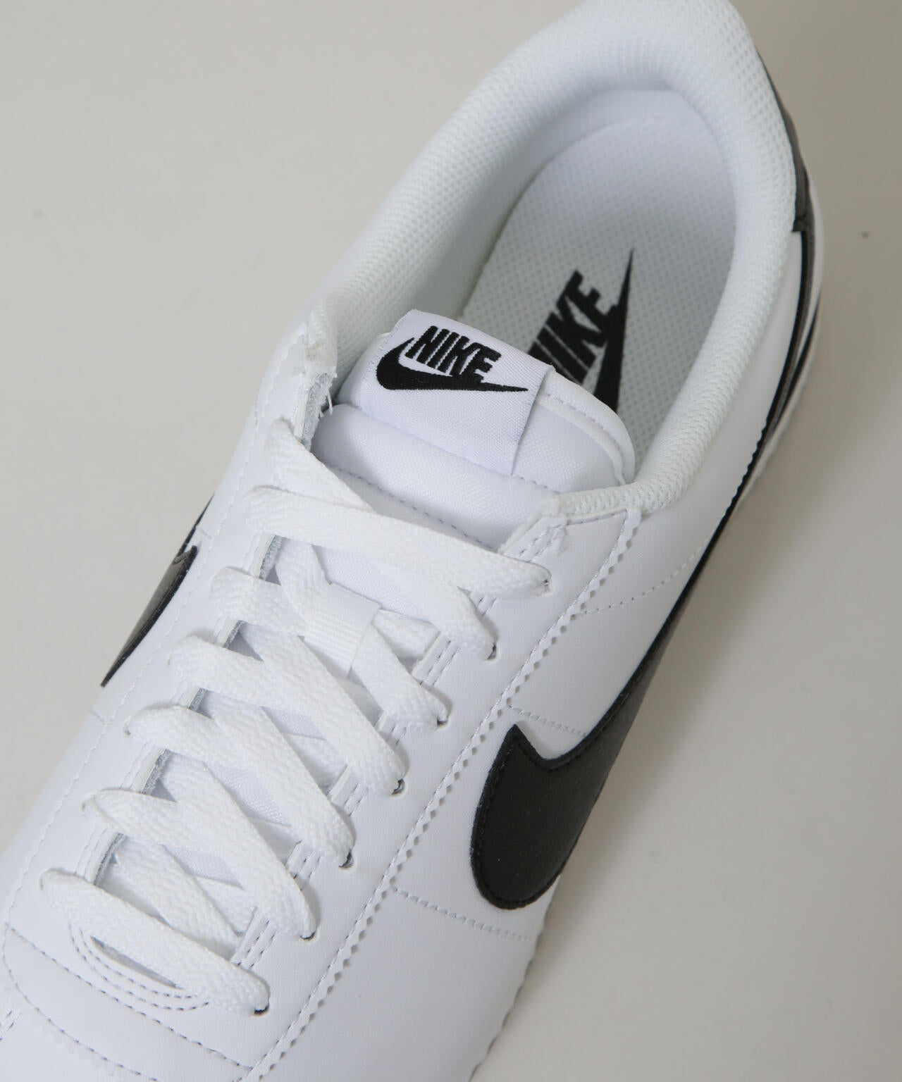 NIKE - 26cm ナイキ コルテッツ G スパイクレス ホワイト/トパーズミスト NIKE - 26cm ナイキ コルテッツ G スパイクレス ホワイト