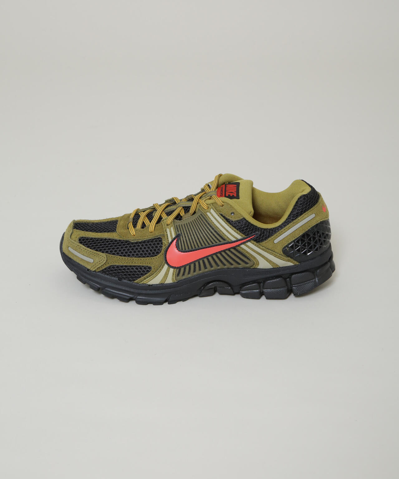 新品未使用 NIKE ZOOM VOMERO 5 Premium 22cm NIKE公式ナイキ ズーム 