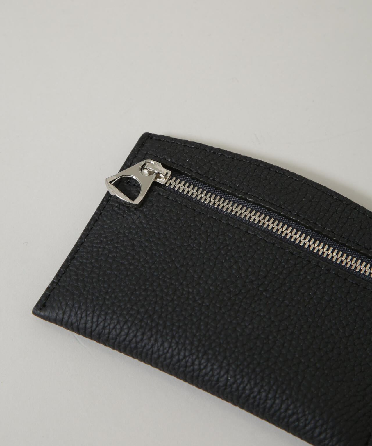 ITTI(イッチ) CRISTY SMART CARD WLT CRISTY SMART CARD WLT / KUROZAN｜漆仕上げの伝統工芸ミニ財布