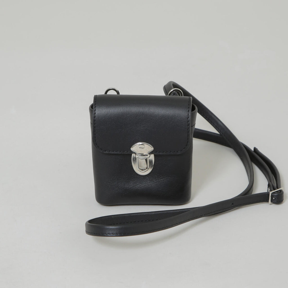 ITTI / 別注 MINI SHOULDER POUCH