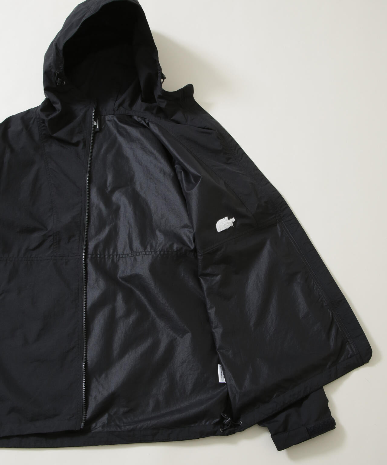 THE NORTH FACE / Compact Jacket
