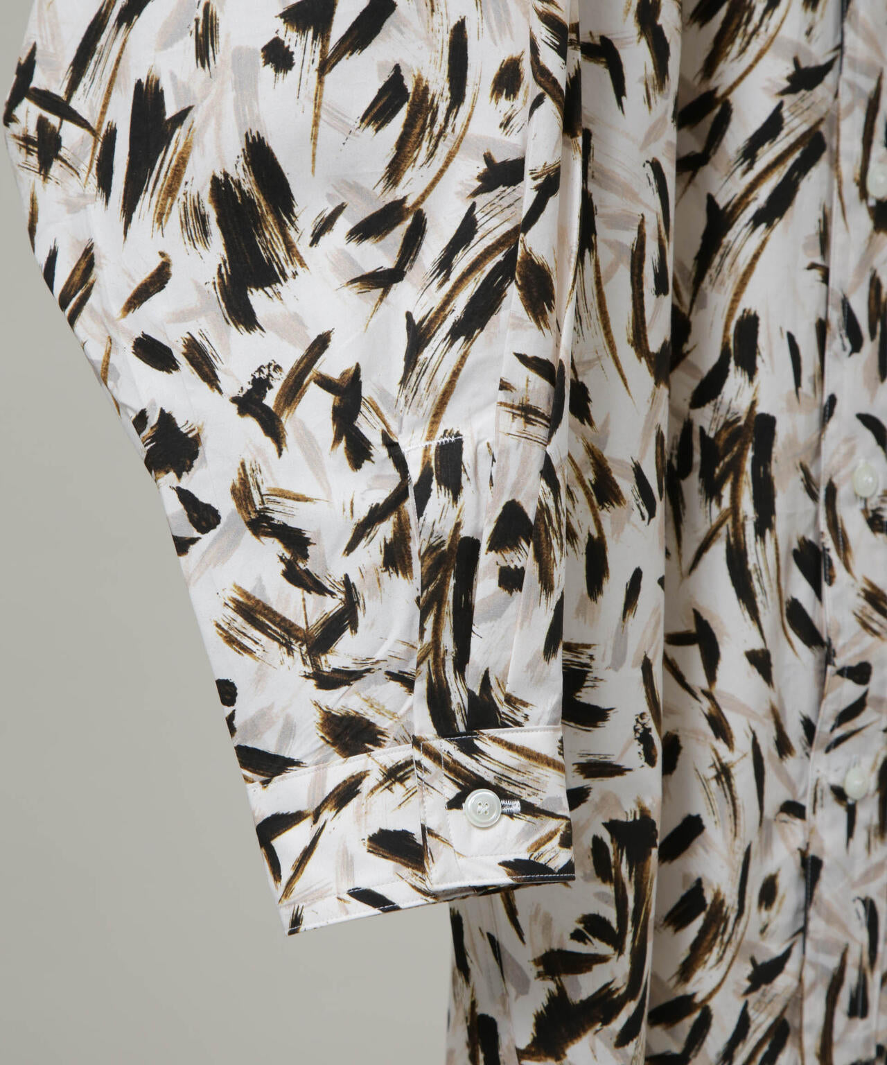 HAVERSACK/ブラッシュプリント バンドカラーシャツ 6706120012