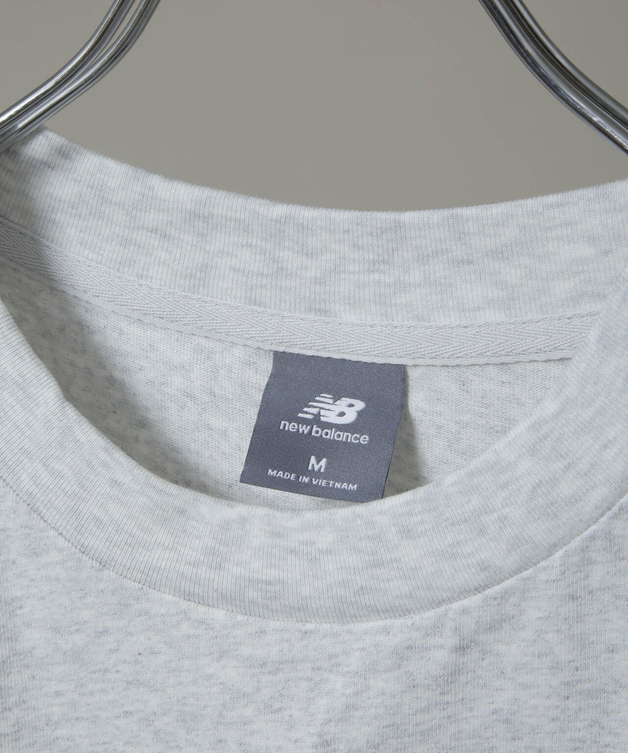 new balance/ボックスTシャツ