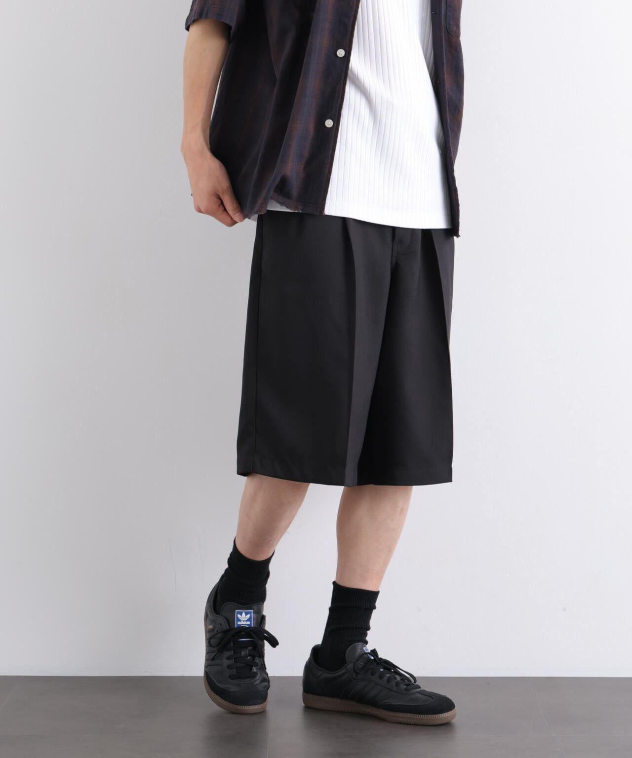 Dickies / 別注 Wide Tuck Short Pants