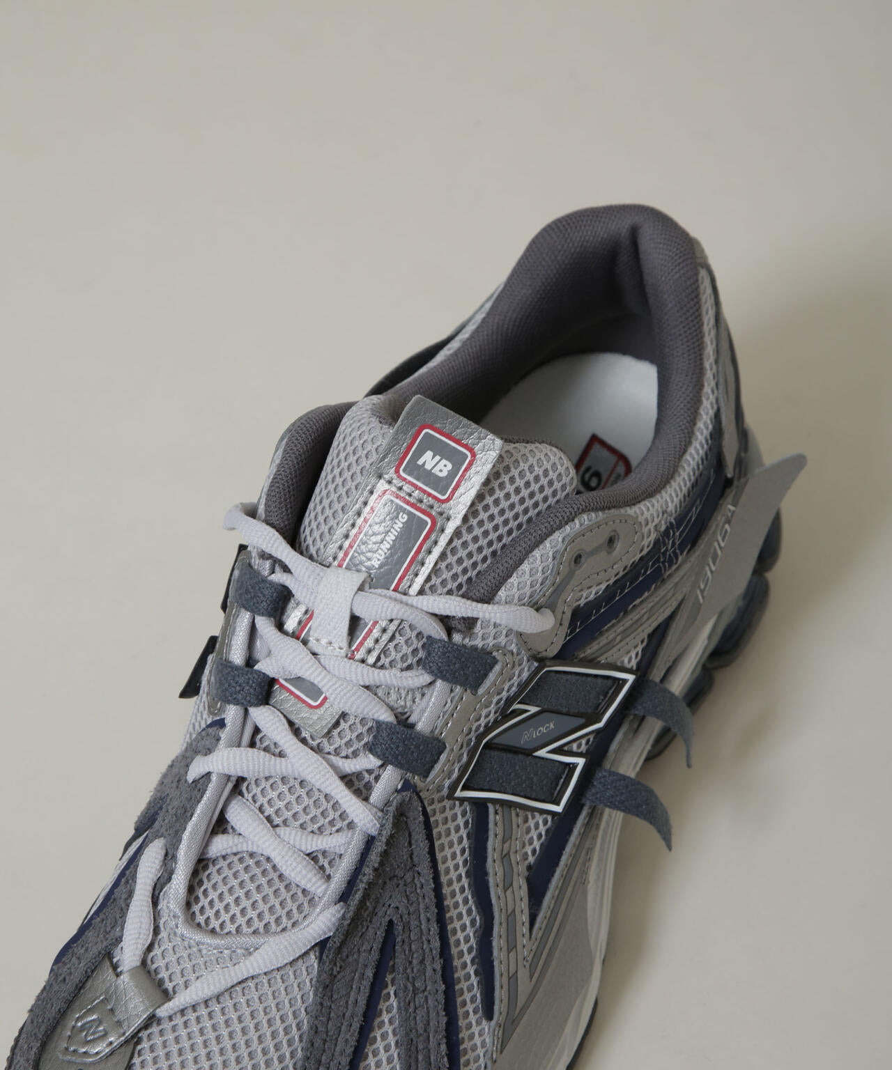 new balance / 1906A