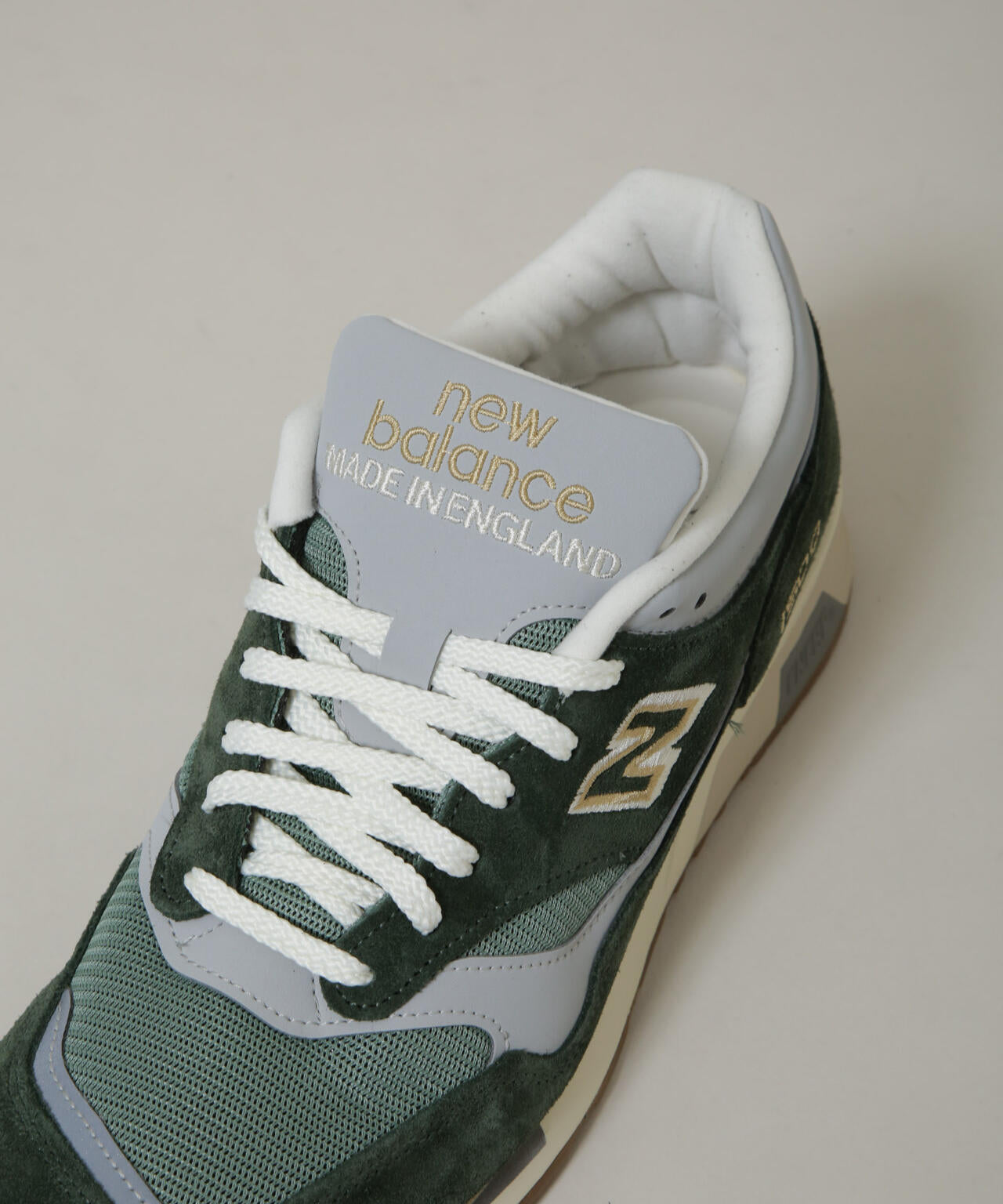 new balance / U1500