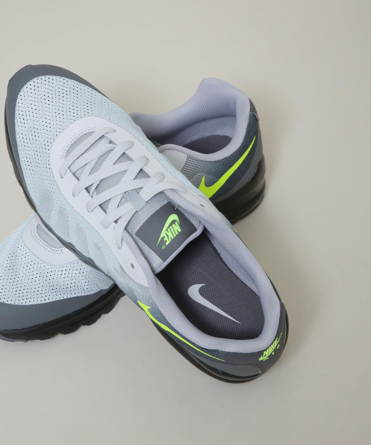 【新品未使用】NIKEナイキエアマックス　インビガー NIKE / ナイキ エア マックス インビガー
