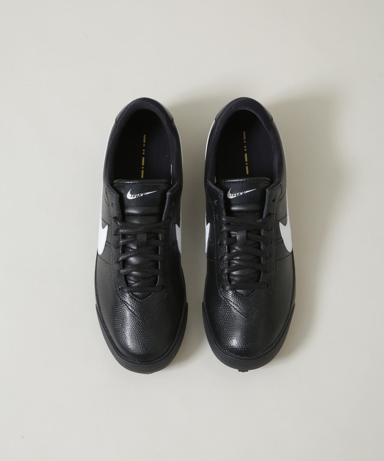 NIKE/ナイキ アストログラバーSE