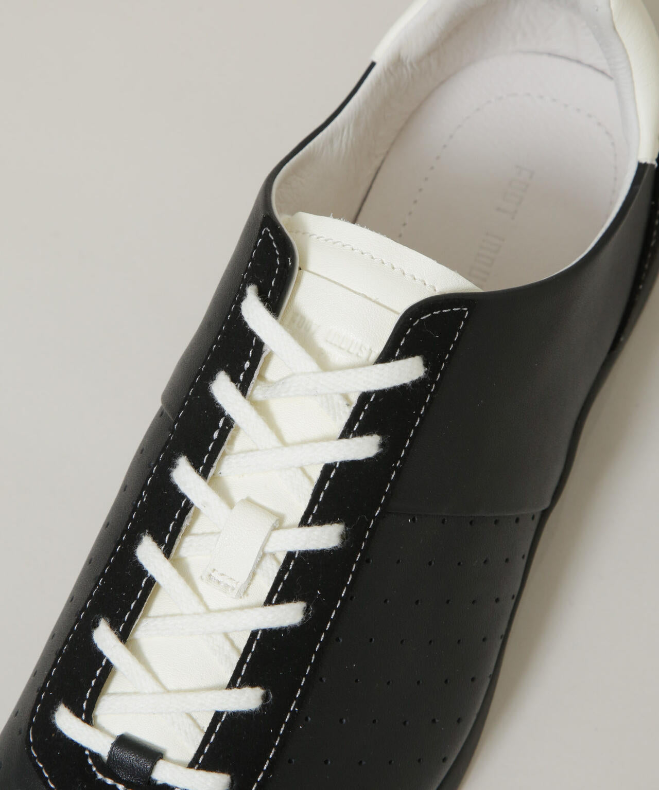 FOOT INDUSTRY/BALLET GAT