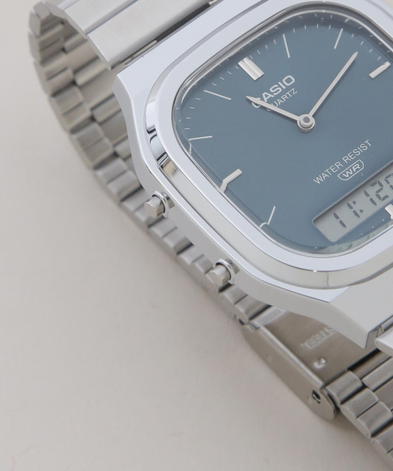 CASIO / AQ-240E-3AJF