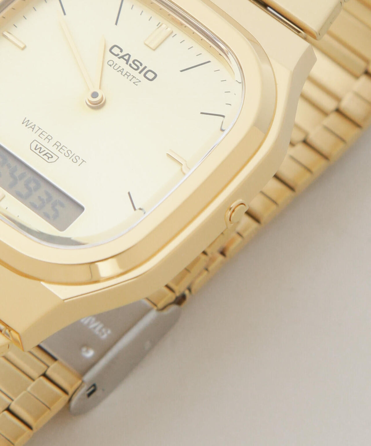 CASIO / AQ-240E G-9AJF