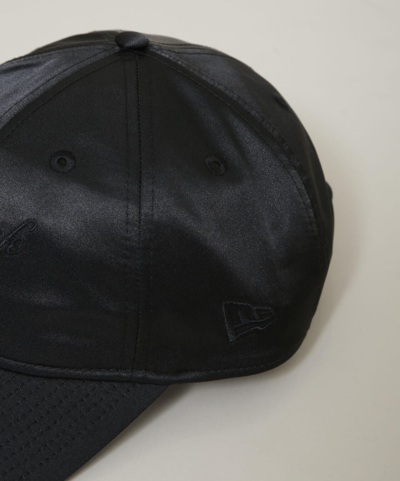 NEW ERA(R)/別注 940 NY / MLB SATIN SCRIPT CAP 6706139021