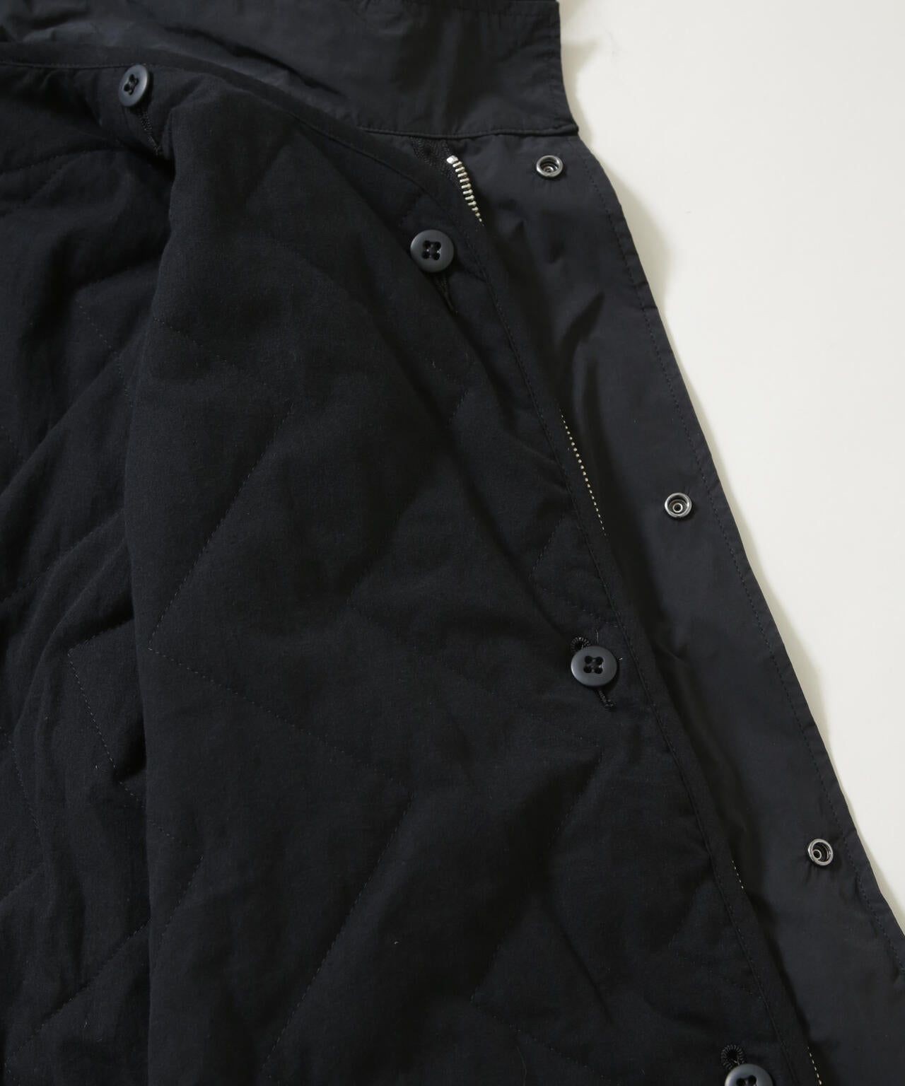ATON/AIR WEATHER SHORT MODS COAT