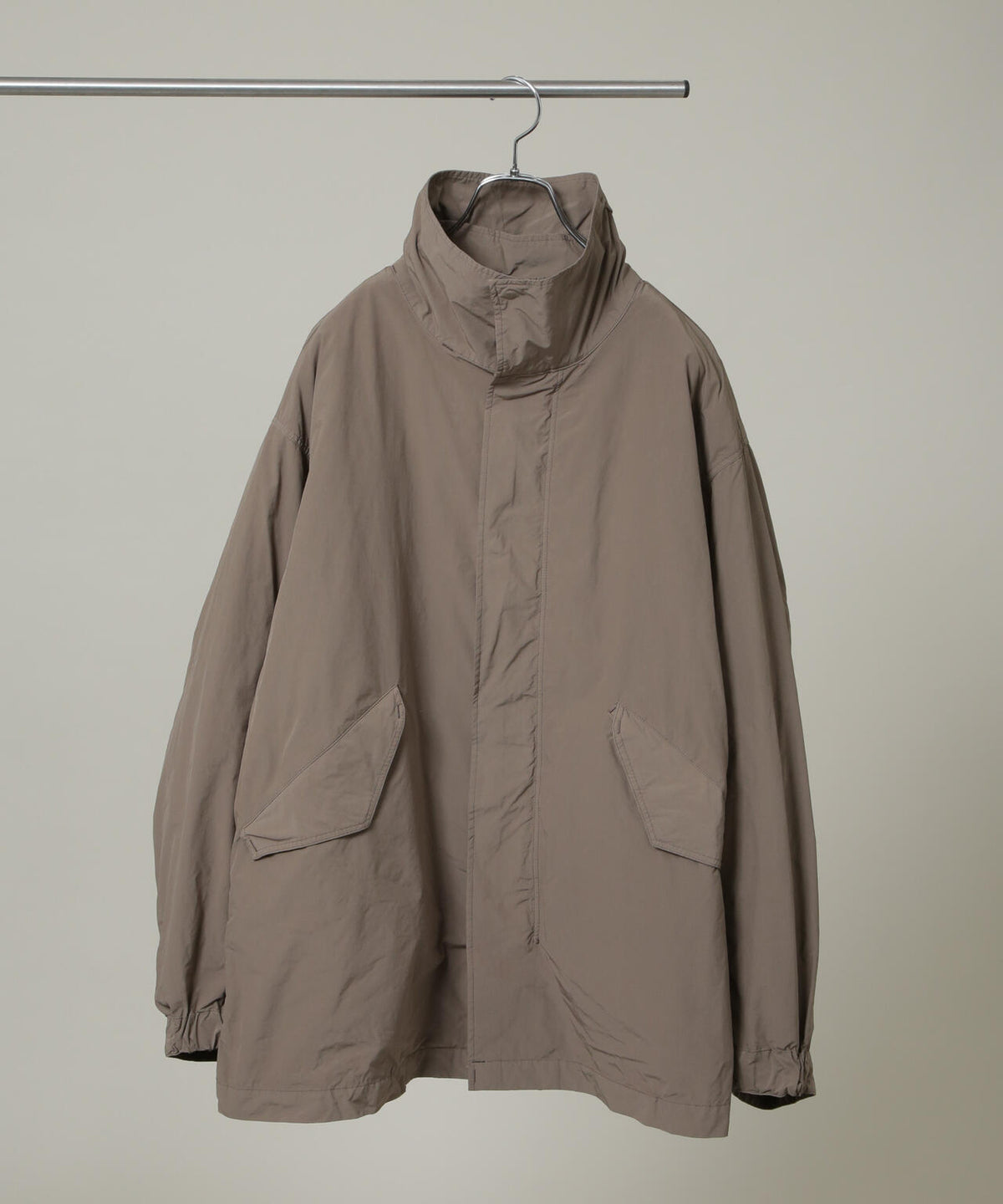 ATON/AIR WEATHER SHORT MODS COAT