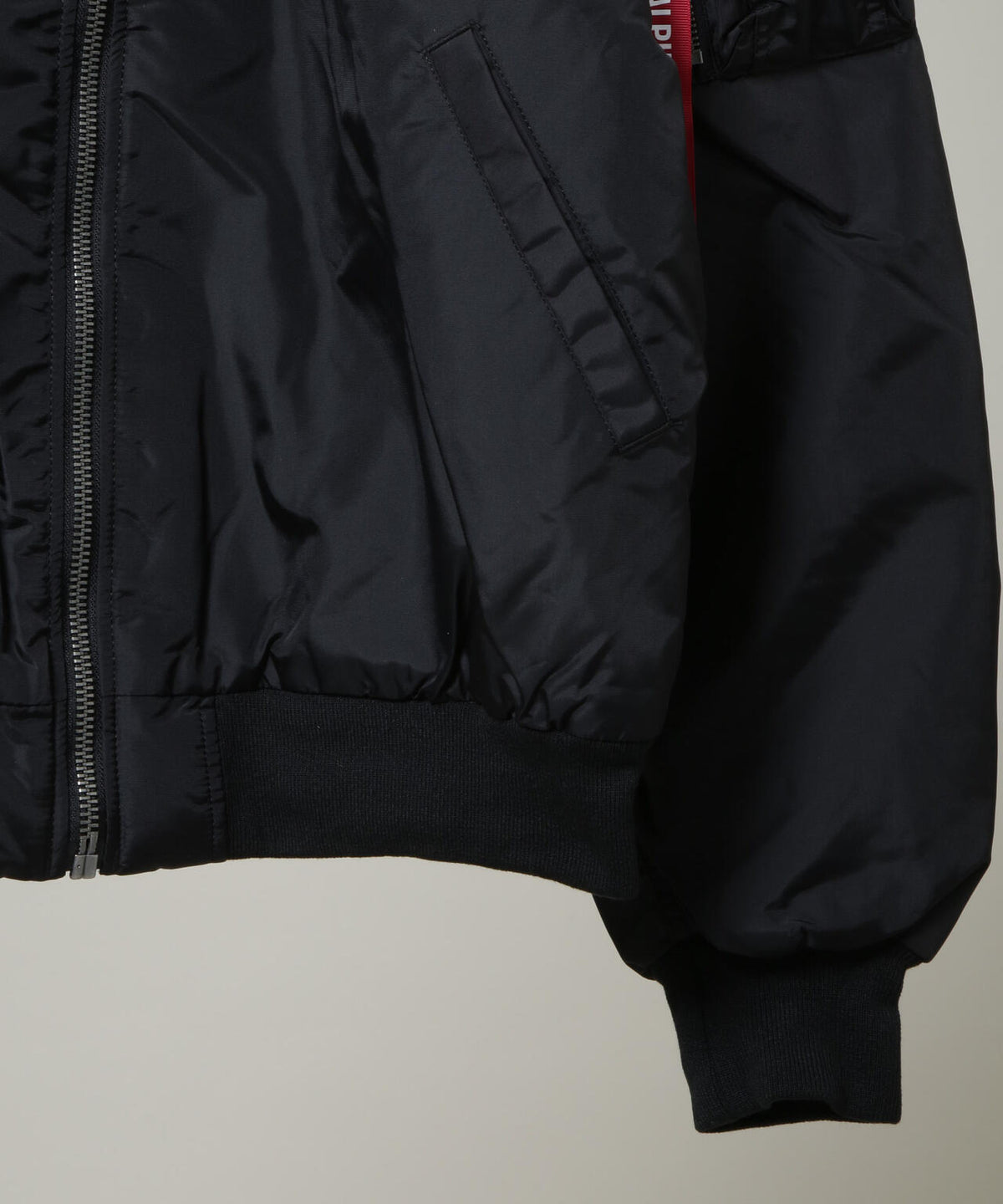 ALPHA INDUSTRIES/MA-1 RELAXED FIT FLIGHT JACKET 6706212026