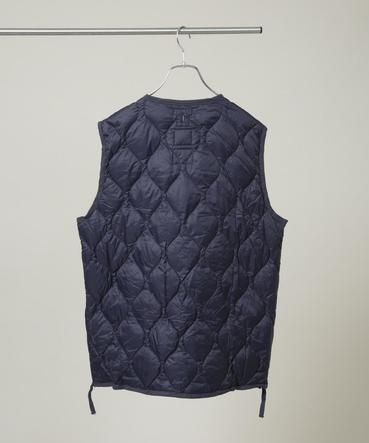 TAION/MILITARY V NECK W-ZIP DOWN VT 6706214005