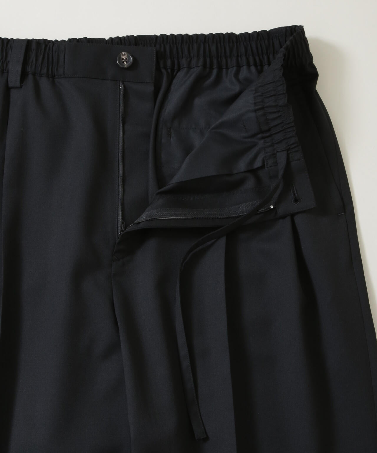 FARAH/別注 CANONICO Twill Black Slacks(セットアップ可) 6706227032