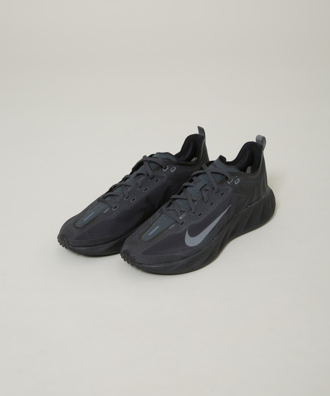 NIKE/ナイキ エーヴァ X