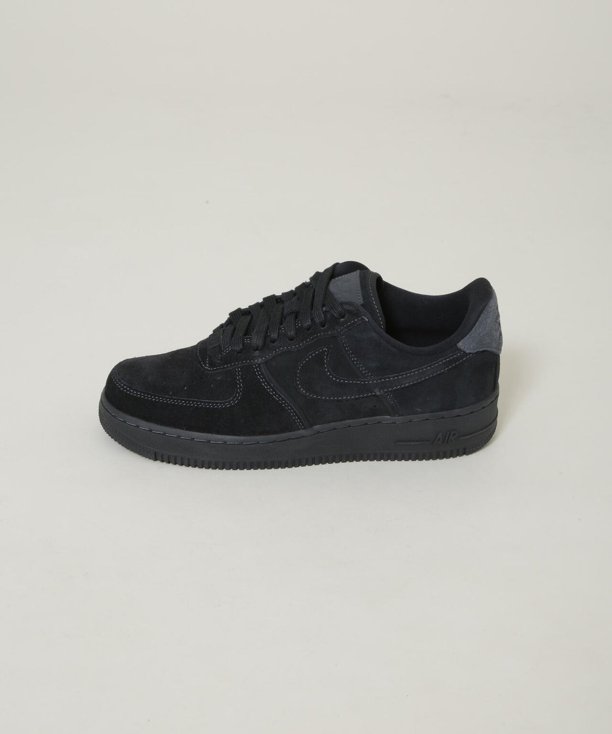 NIKE/ナイキ エア フォース 1 '07 LV8 CS 6706234047