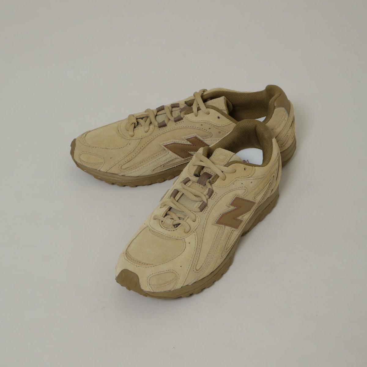 new balance/204L