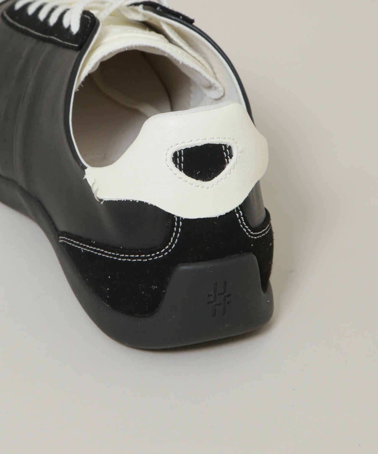 FOOT INDUSTRY/BALLET GAT 6706234151