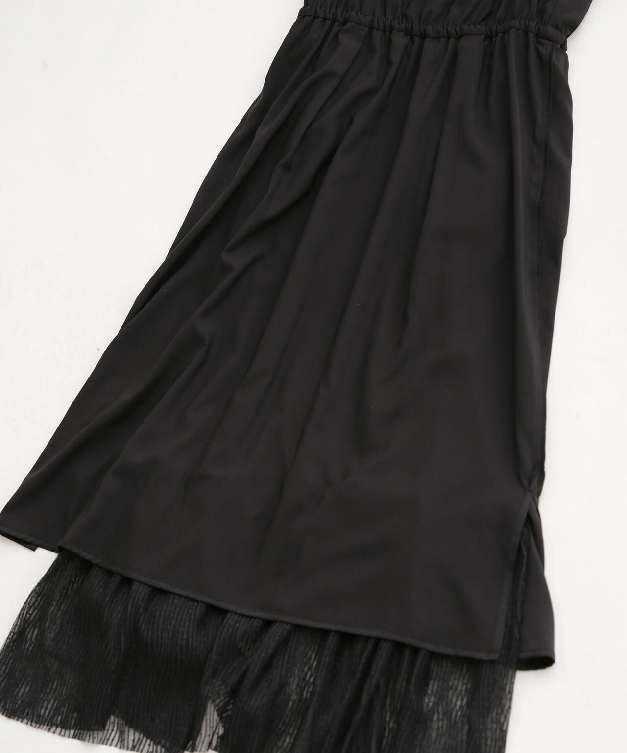 troisiemechaco/ドットプリーツチュールワンピース 6711119001